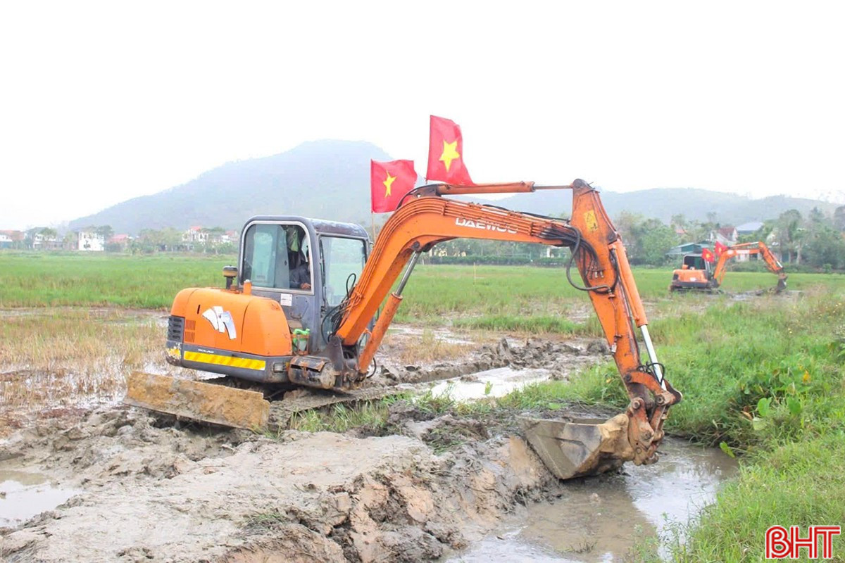 Chuyển đổi, tập trung ruộng đất sản xuất vụ xuân 2026