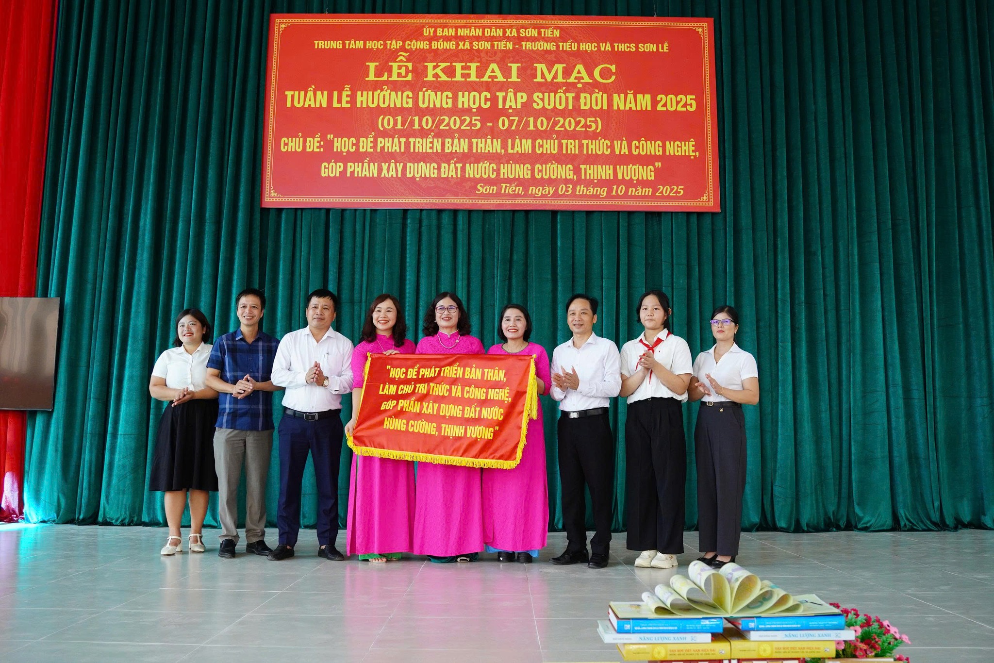 XÃ SƠN TIẾN TỔ CHỨC LỄ KHAI MẠC TUẦN LỄ HƯỞNG ỨNG HỌC TẬP SUỐT ĐỜI NĂM 2025