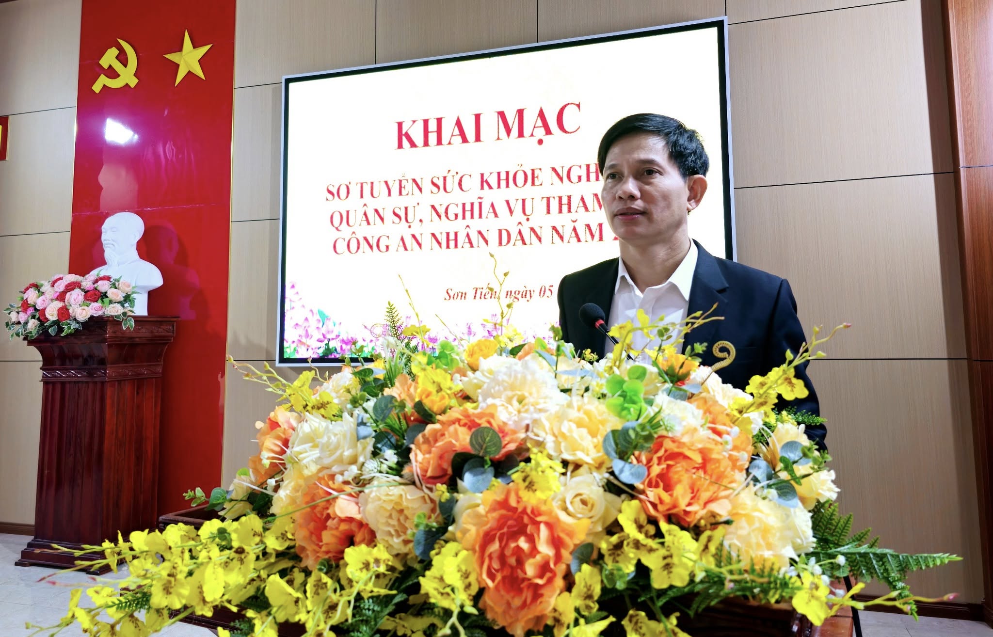 HỘI ĐỒNG NGHĨA VỤ QUÂN SỰ XÃ SƠN TIẾN TỔ CHỨC KHÁM SƠ TUYỂN SỨC KHỎE NGHĨA VỤ QUÂN SỰ VÀ CÔNG AN NHÂN DÂN NĂM 2026