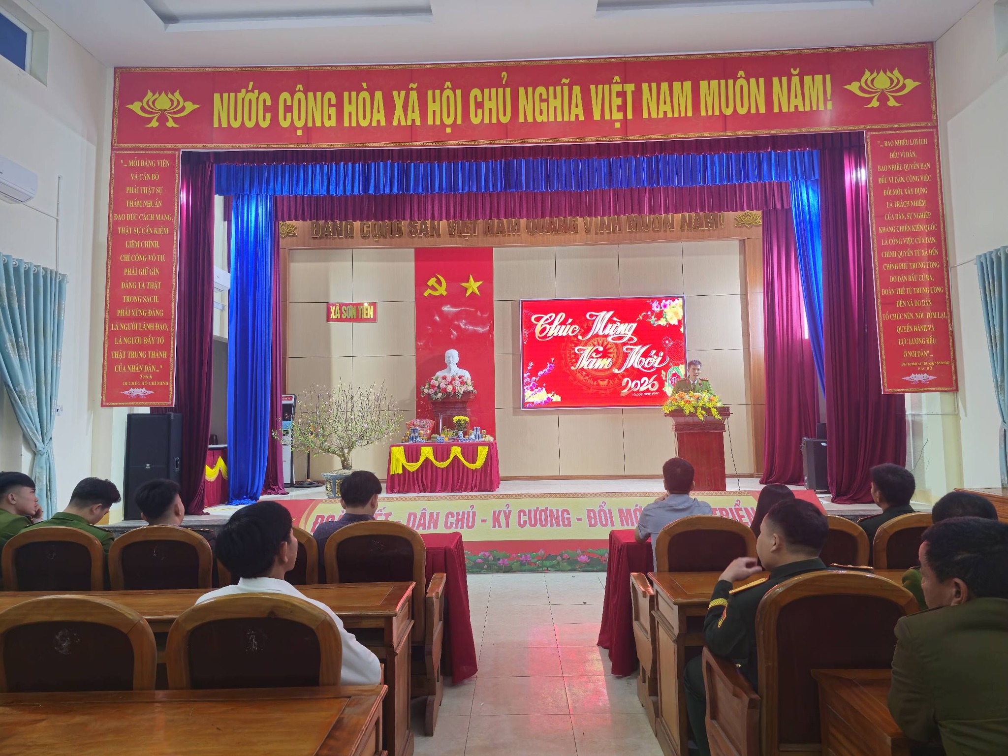 Giao ban lực lượng Công an – Quân sự xã bảo đảm ANTT Tết Nguyên đán Bính Ngọ