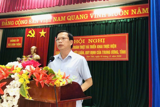 Đảng ủy xã Sơn Tiến tổ chức Hội nghị học tập, quán triệt, triển khai các Chỉ thị, Nghị quyết, Kế hoạch thực hiện của Trung ương, Tỉnh, xã.