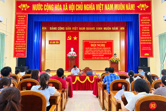 Sơn Tiến sơ kết hoạt động Tổ Công nghệ số cộng đồng 9 tháng đầu năm, phát động hưởng ứng Ngày Chuyển đổi số quốc gia 10/10