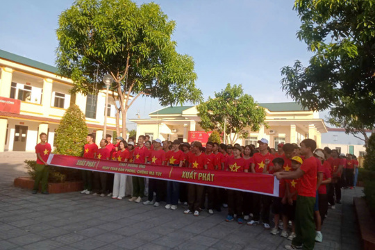Sơn Tiến ra quân hưởng ứng Tháng hành động phòng, chống Ma túy năm 2026 - lan tỏa thông điệp "Chung một quyết tâm, vì cộng đồng không Ma túy"