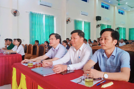 UBND xã Sơn Tiến tổ chức Hội nghị triển khai thực hiện các nội dung liên quan đến sắp xếp thôn trên địa bàn xã..