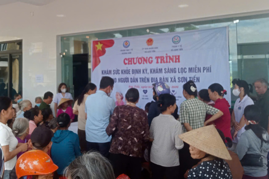 Sơn Tiến tổ chức triển khai Chương trình khám sức khỏe định kỳ, khám sàng lọc miễn phí cho người dân trên địa bàn xã (Đợt I năm 2026).