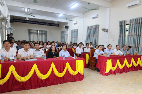 Xã Sơn Tiến ra mắt Quỹ khuyến học và phát triển trí tuệ, huy động hơn 500 triệu đồng chung tay chăm lo sự nghiệp giáo dục.