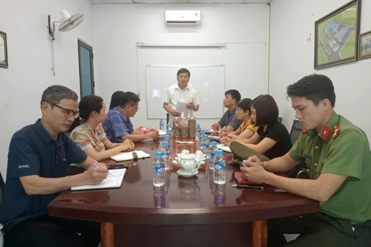 Thực hiện kế hoạch kiểm tra liên ngành về an toàn, vệ sinh lao động, phòng chống cháy nổ, BHXH, BHYT tại một số doanh nghiệp, cơ sở sản xuất kinh doanh trên địa bàn xã Sơn Tiến. 