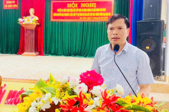 Hội nghị sơ kết 01 năm thực hiện sắp xếp đơn vị hành chính và vận hành mô hình chính quyền địa phương 02 cấp; đồng thời lấy ý kiến góp ý vào dự thảo Đề án sắp xếp các thôn trên địa bàn xã Sơn Tiến